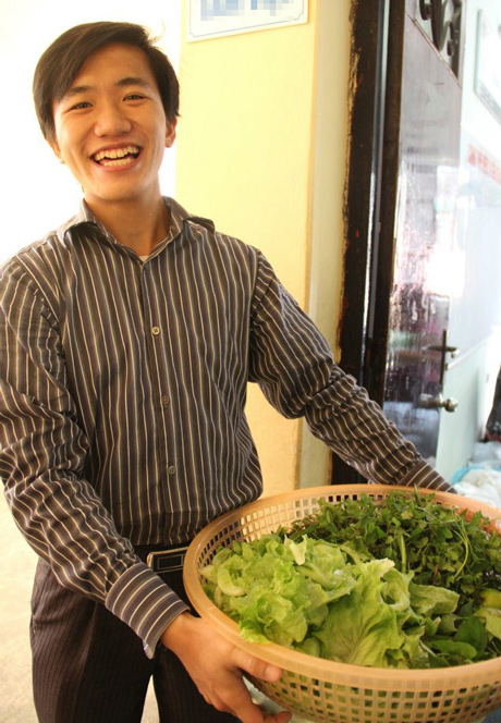 661768-viettrung0311121-61aa4.jpg