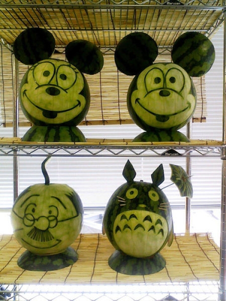 amazing-watermelon-carvings-640-28-15780-6936.jpg