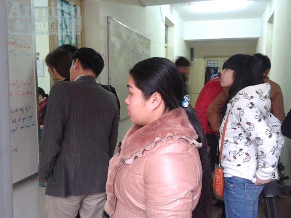 Sinh viên nộp phí muộn 1 ngày, cũng bị KTX thu thêm tiền