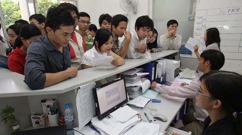 Sinh viên bị "bắt chẹt" khi muốn thôi học