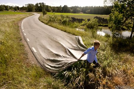 KenhSinhVien.Net-goyourownroadphotomanipulation-06a2a.jpg